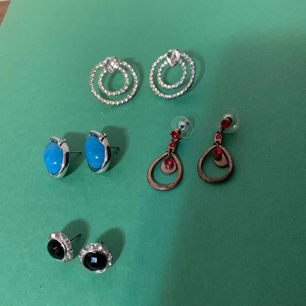 Beautiful earrings, 4 pairs